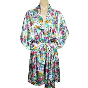 Vintage Watercolor Floral Spring Pink Purple Smooth Silky Feel Size XL